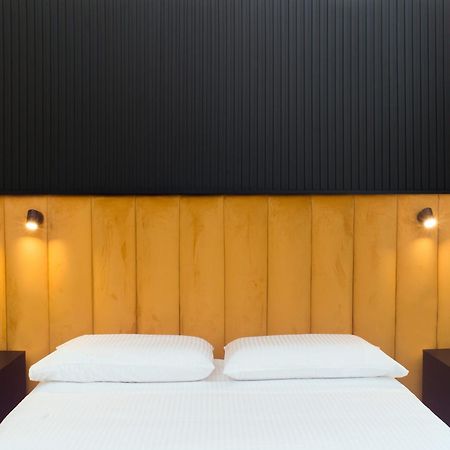 נאפולי Fida Rooms מראה חיצוני תמונה