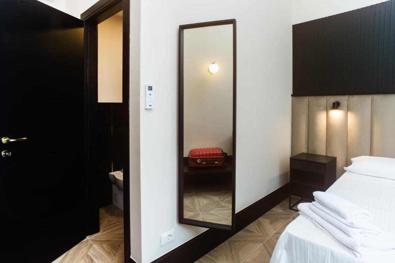 נאפולי Fida Rooms מראה חיצוני תמונה