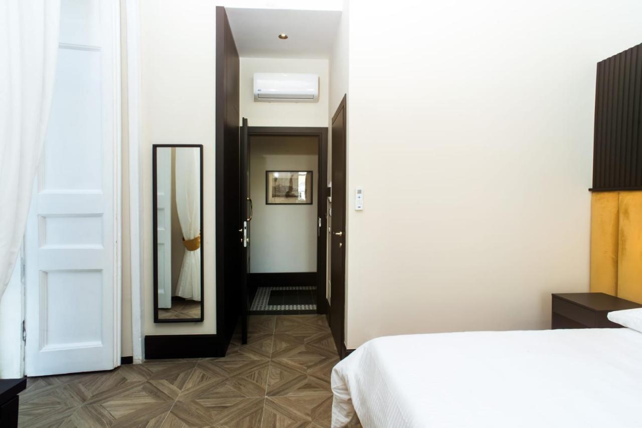 נאפולי Fida Rooms מראה חיצוני תמונה